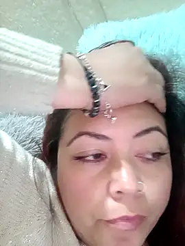 queencarlota82 online show from March 13, 2025, 3:11 am