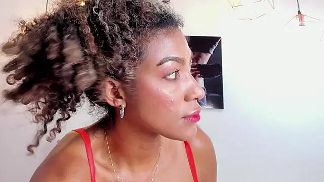 Snapshot of hailey_thompsonX chatting on February 6, 2025, 4:47 pm hailey thompsonX online show from February 6, 2025, 4:47 pm