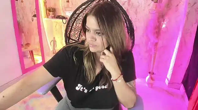 Snapshot of victoria__floyd chatting on February 27, 2025, 8:50 am victoria floyd online show from February 27, 2025, 8:50 am