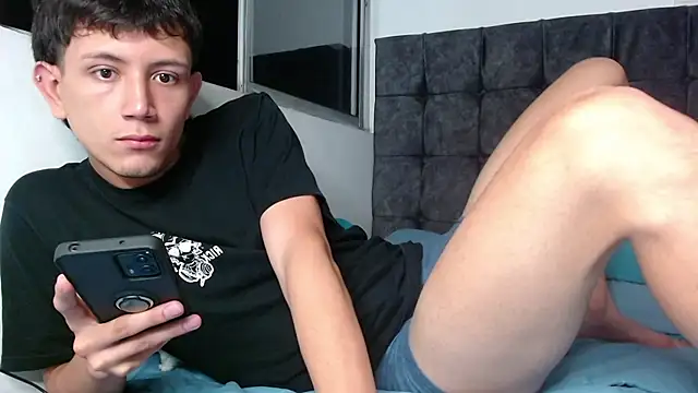cute mathew online show from January 30, 2025, 12:39 am