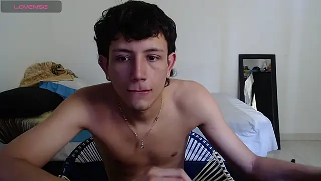 cute mathew online show from February 20, 2025, 9:09 pm
