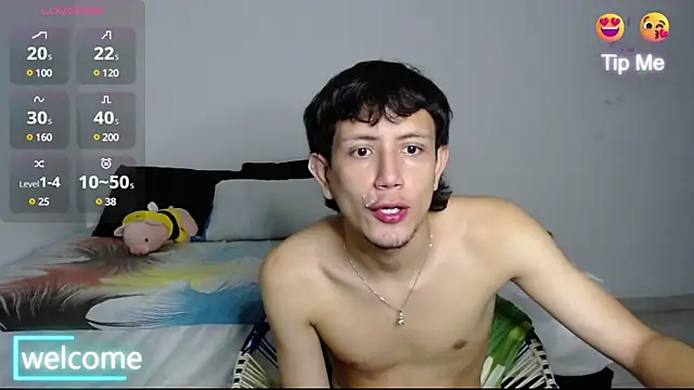 cute mathew online show from March 7, 2025, 5:29 am