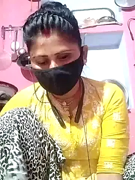 Snapshot of Bhavya_Bhan chatting on February 8, 2025, 2:58 am Bhavya Bhan online show from February 8, 2025, 2:58 am