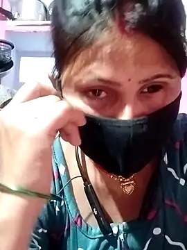 Snapshot of Bhavya_Bhan chatting on February 27, 2025, 6:31 pm Bhavya Bhan online show from February 27, 2025, 6:31 pm