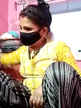 Snapshot of Bhavya_Bhan chatting on March 2, 2025, 3:02 am Bhavya Bhan online show from March 2, 2025, 3:02 am