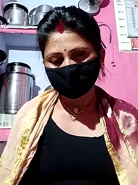 Snapshot of Bhavya_Bhan chatting on March 6, 2025, 10:26 pm Bhavya Bhan online show from March 6, 2025, 10:26 pm