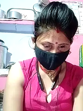 Snapshot of Bhavya_Bhan chatting on March 8, 2025, 9:08 pm Bhavya Bhan online show from March 8, 2025, 9:08 pm