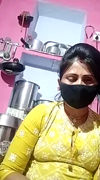 Snapshot of Bhavya_Bhan chatting on March 21, 2025, 5:12 pm Bhavya Bhan online show from March 21, 2025, 5:12 pm