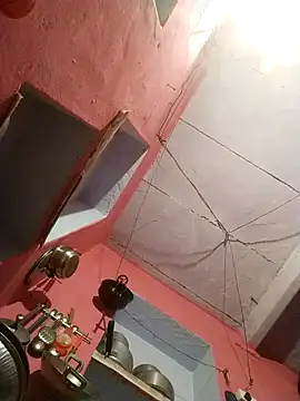 Snapshot of Bhavya_Bhan chatting on September 21, 2025, 7:04 pm Bhavya Bhan online show from September 21, 2025, 7:04 pm