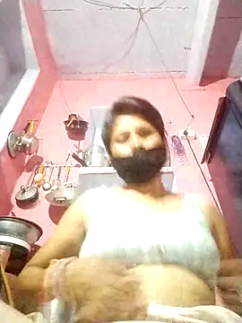 Snapshot of Bhavya_Bhan chatting on October 7, 2025, 5:54 pm Bhavya Bhan online show from October 7, 2025, 5:54 pm