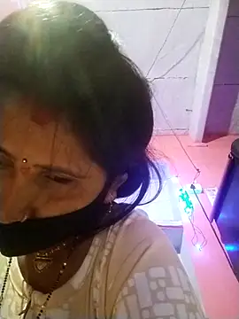 Snapshot of Bhavya_Bhan chatting on October 20, 2025, 6:52 pm Bhavya Bhan online show from October 20, 2025, 6:52 pm