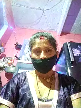 Snapshot of Bhavya_Bhan chatting on October 23, 2025, 3:55 pm Bhavya Bhan online show from October 23, 2025, 3:55 pm