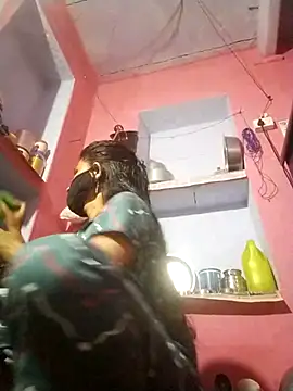 Snapshot of Bhavya_Bhan chatting on October 26, 2025, 12:16 am Bhavya Bhan online show from October 26, 2025, 12:16 am