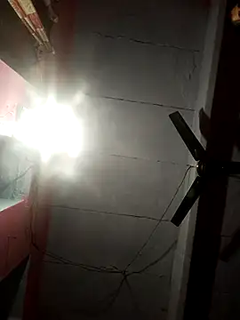 Snapshot of Bhavya_Bhan chatting on October 29, 2025, 12:24 am Bhavya Bhan online show from October 29, 2025, 12:24 am