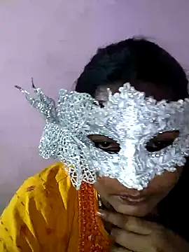 Tamil queenbaby online show from September 15, 2025, 5:13 pm