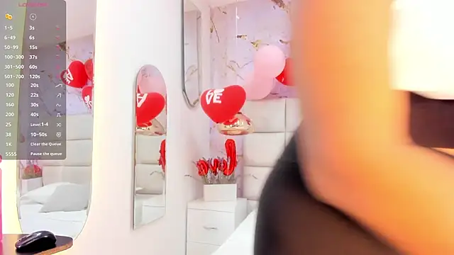 Snapshot of AnthonelaRusso_ chatting on February 20, 2025, 3:34 am AnthonelaRusso  online show from February 20, 2025, 3:34 am