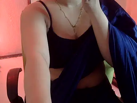 Shanaya1 online show from May 22, 2026, 6:57 pm