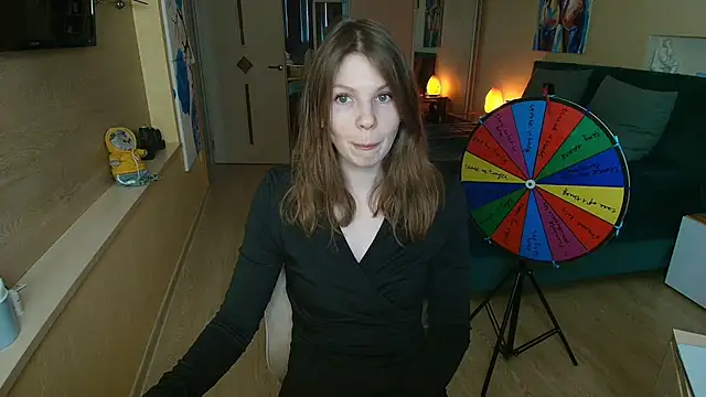 ReginaSparkle online show from February 4, 2026, 5:02 am