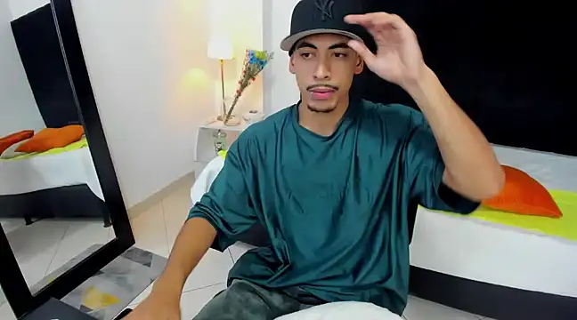 Snapshot of brad_usma chatting on February 6, 2025, 2:22 am brad usma online show from February 6, 2025, 2:22 am