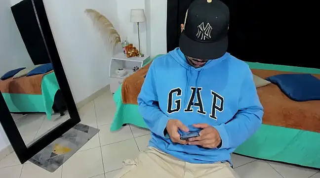 Snapshot of brad_usma chatting on February 25, 2025, 4:46 am brad usma online show from February 25, 2025, 4:46 am