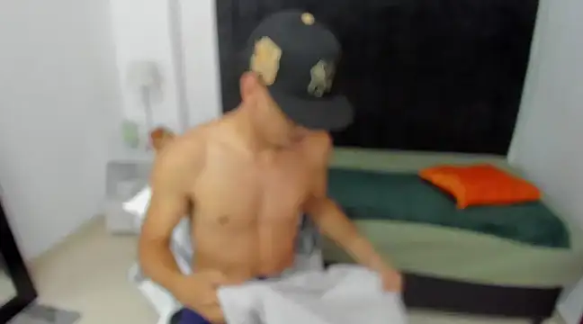 Snapshot of brad_usma chatting on March 10, 2025, 5:00 am brad usma online show from March 10, 2025, 5:00 am