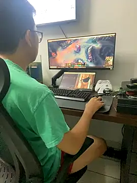 Snapshot of SievingPrep chatting on December 3, 2025, 4:38 pm SievingPrep online show from December 3, 2025, 4:38 pm