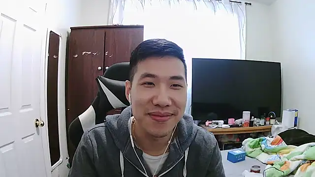 d32500ui online show from March 8, 2025, 5:01 pm