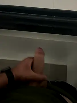 Greeneyes0820 online show from October 1, 2025, 9:15 am