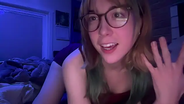 DitsyDaisy online show from January 29, 2025, 10:48 am