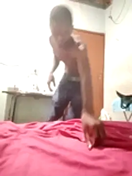 Snapshot of Slendaboy01 chatting on February 23, 2026, 11:02 pm Slendaboy01 online show from February 23, 2026, 11:02 pm