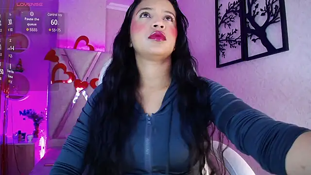 Sophia waalker  1 online show from February 19, 2025, 11:38 am