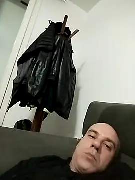 arveia online show from March 15, 2026, 5:52 pm