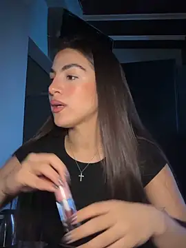 thompsonabella666 online show from March 16, 2026, 7:18 pm