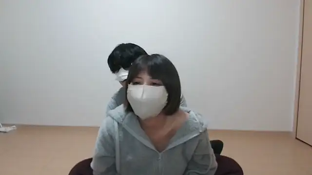 outi de sex online show from January 21, 2025, 12:18 pm