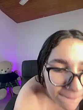 Ayha khalaf online show from March 23, 2026, 12:47 am