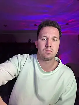 Snapshot of wilder6969xx chatting on October 12, 2025, 10:42 pm wilder6969xx online show from October 12, 2025, 10:42 pm