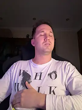 Snapshot of wilder6969xx chatting on October 16, 2025, 2:29 pm wilder6969xx online show from October 16, 2025, 2:29 pm