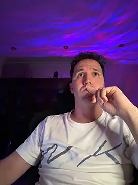 Snapshot of wilder6969xx chatting on October 28, 2025, 11:29 pm wilder6969xx online show from October 28, 2025, 11:29 pm