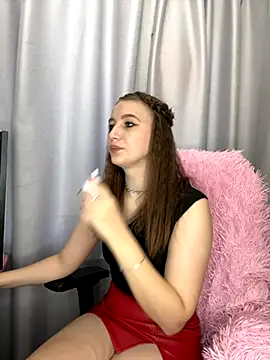 Snapshot of LillyFan-X chatting on October 18, 2025, 4:26 am LillyFan-X online show from October 18, 2025, 4:26 am