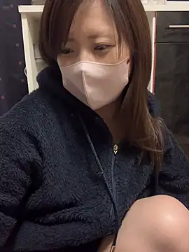 Snapshot of ran_xx_x chatting on February 27, 2025, 7:15 pm ran xx x online show from February 27, 2025, 7:15 pm