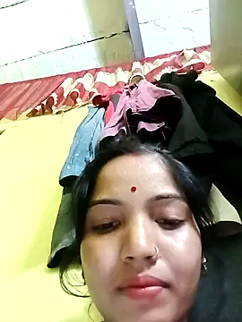 Snapshot of Bhuvi_Bedi chatting on January 31, 2025, 2:17 pm Bhuvi Bedi online show from January 31, 2025, 2:17 pm
