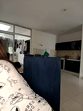 Lili Bykers online show from October 23, 2025, 5:44 pm