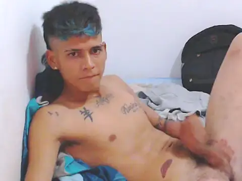 Snapshot of lu_nastyboy18 chatting on February 2, 2025, 9:30 am lu nastyboy18 online show from February 2, 2025, 9:30 am