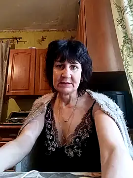 Laura Kiss online show from January 7, 2025, 10:54 am
