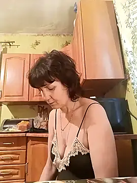 Laura Kiss online show from January 18, 2025, 6:13 am