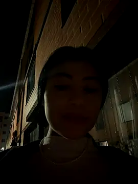 fiorella paris online show from November 20, 2025, 4:45 am