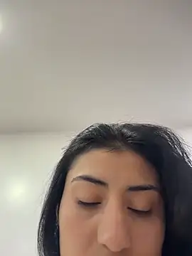 fiorella paris online show from March 1, 2026, 11:29 pm