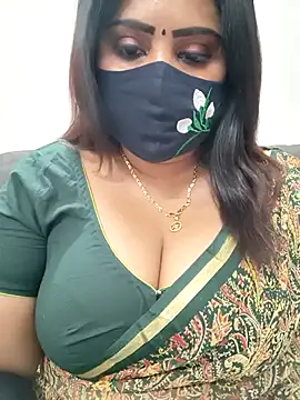 Queenflowerr online show from June 27, 2026, 11:48 am