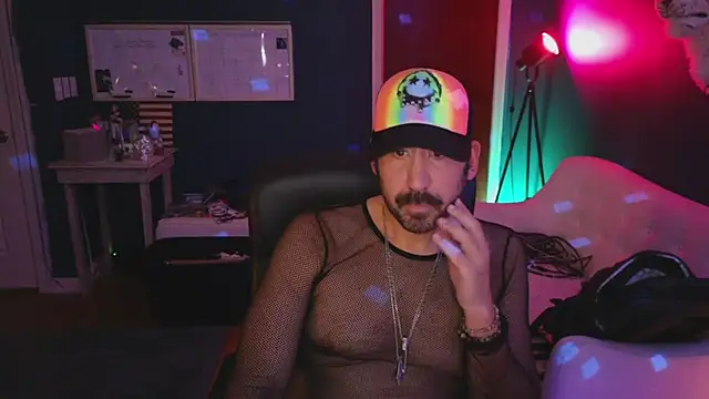 mistermikey24 online show from January 25, 2025, 7:06 am