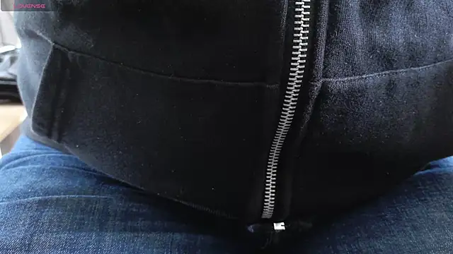 Snapshot of IndienTiger chatting on March 23, 2026, 8:18 am IndienTiger online show from March 23, 2026, 8:18 am